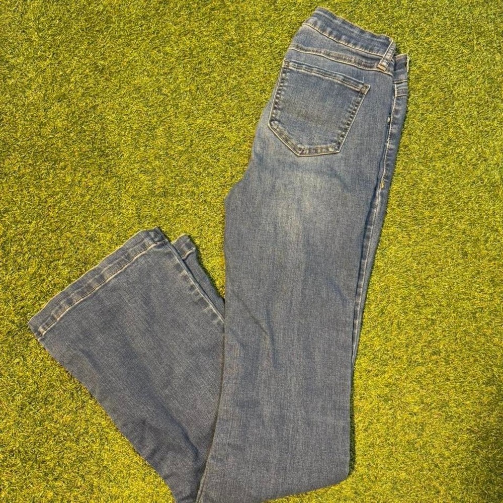 Happily Grey Flare Jeans (W25)